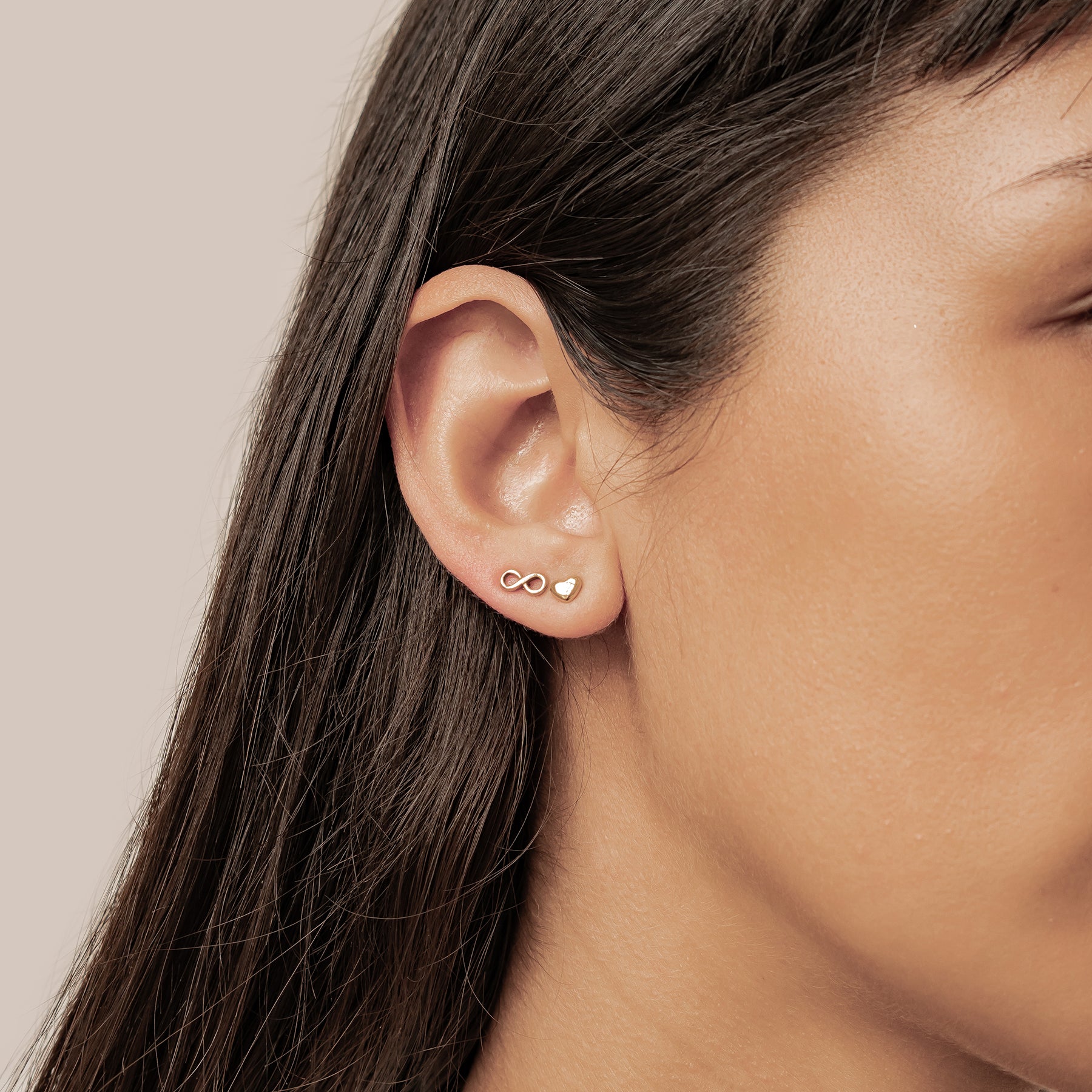 Pendientes Corazón Infinity Delicados – Waterproof