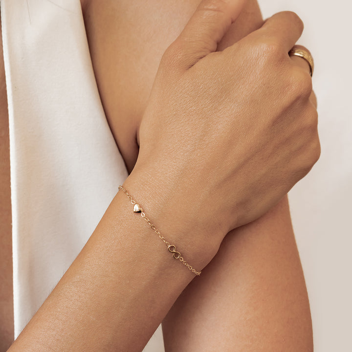 Dainty Infinity Heart Bracelet Waterproof