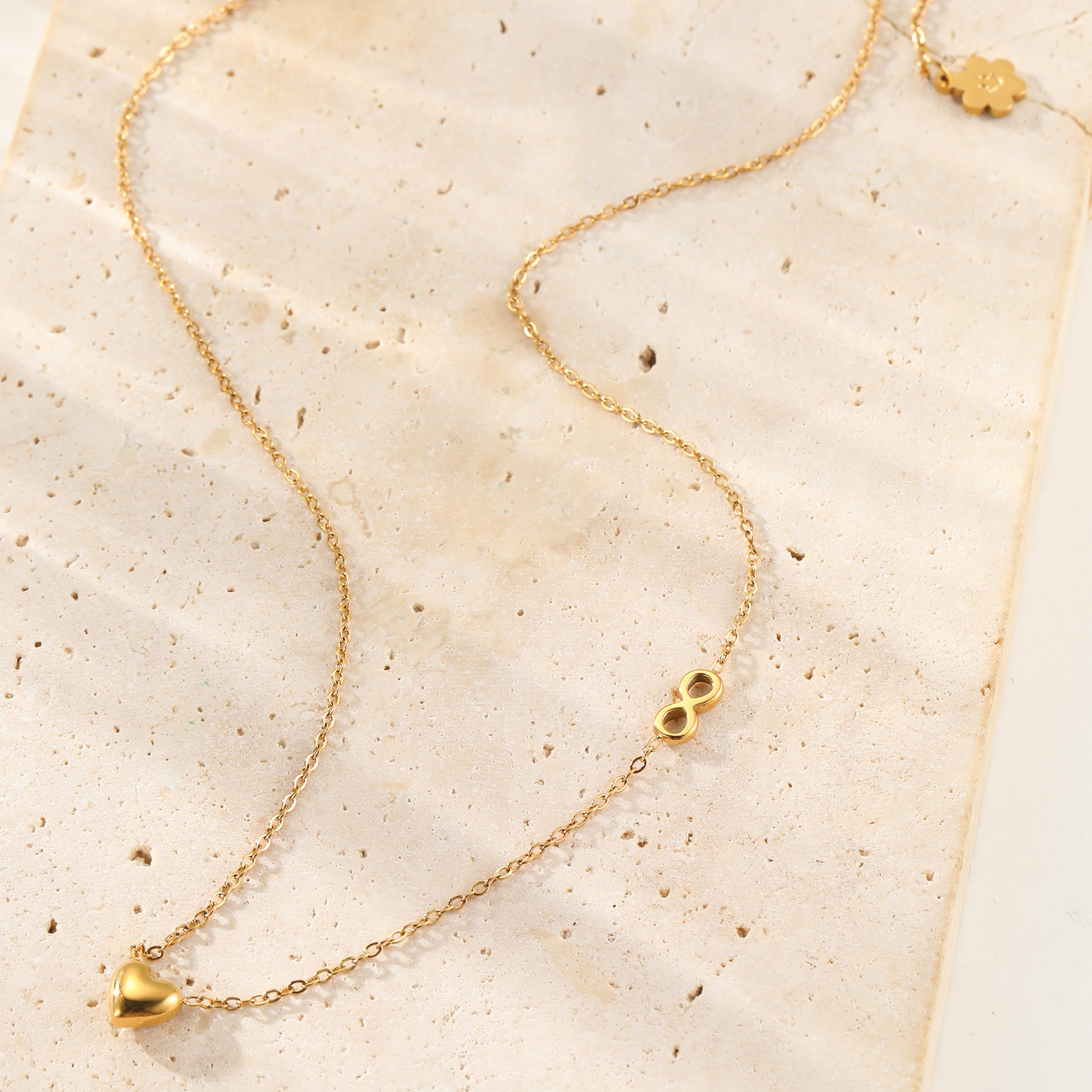 Dainty Infinity Heart Necklace Waterproof