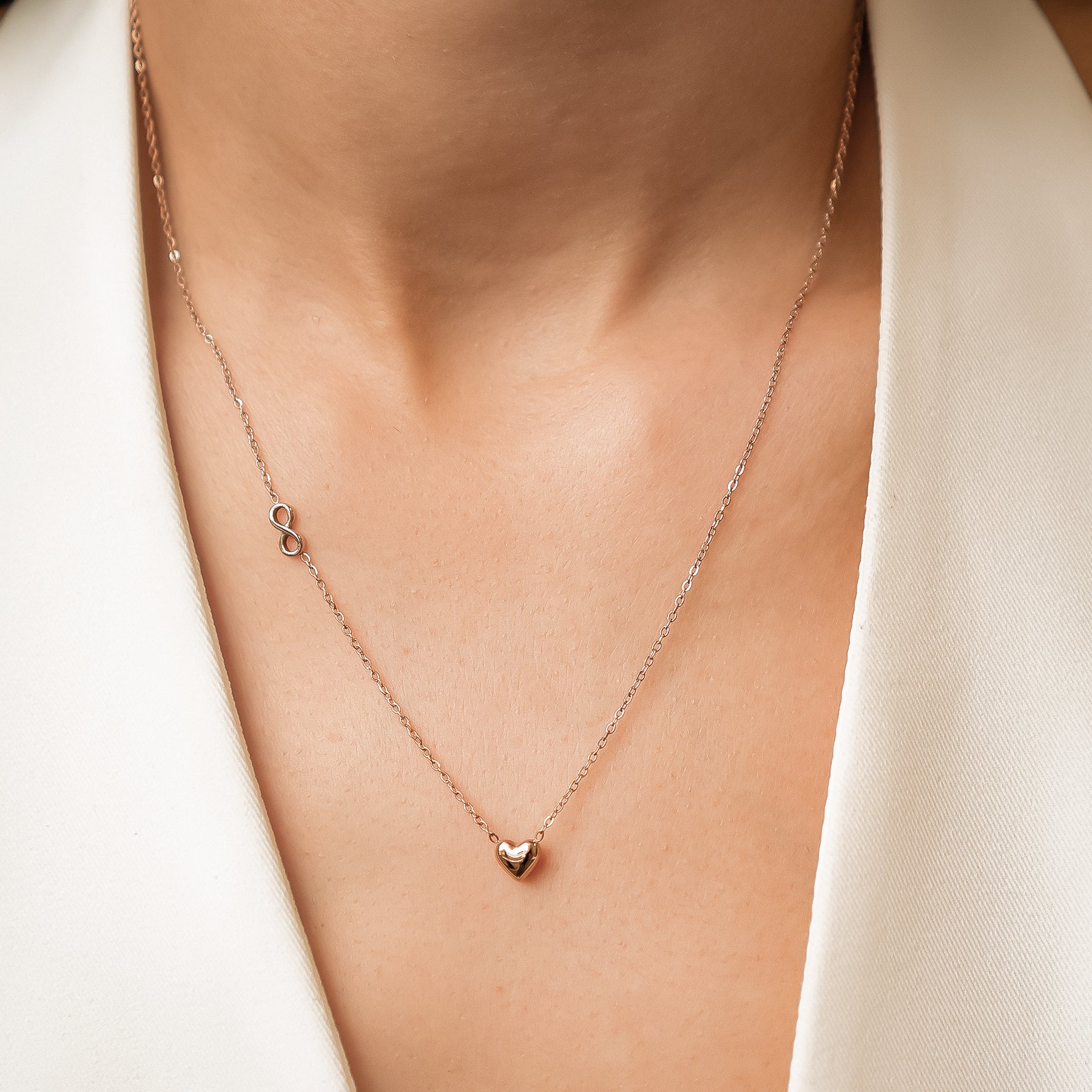 Dainty Infinity Heart Necklace Waterproof