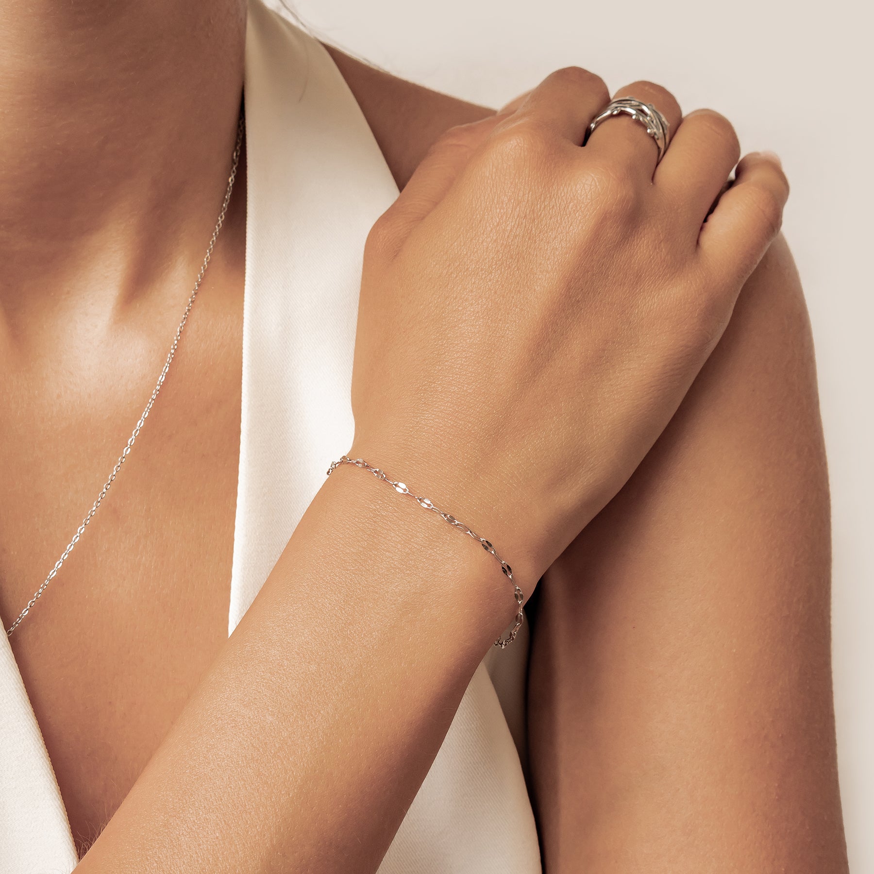 Zartes Rolo-Kettenarmband aus Edelstahl – Wasserfest
