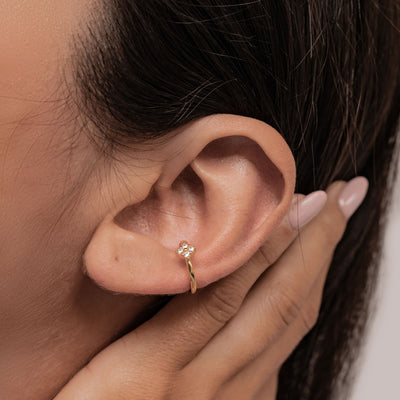 Gänseblümchen Ear Cuff – 925er Sterlingsilber