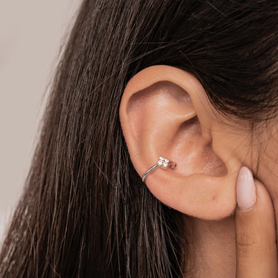 Gänseblümchen Ear Cuff – 925er Sterlingsilber