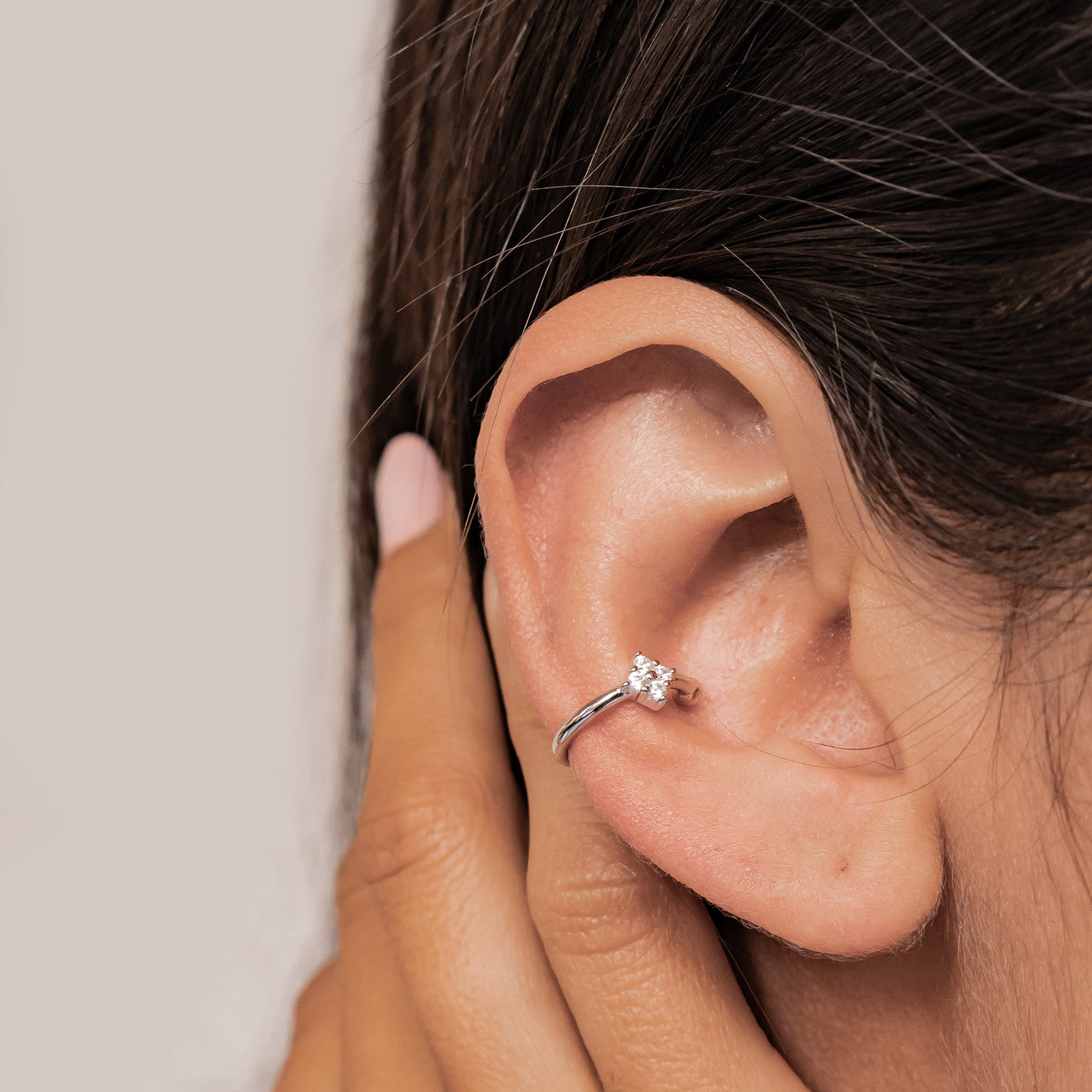 Gänseblümchen Ear Cuff – 925er Sterlingsilber