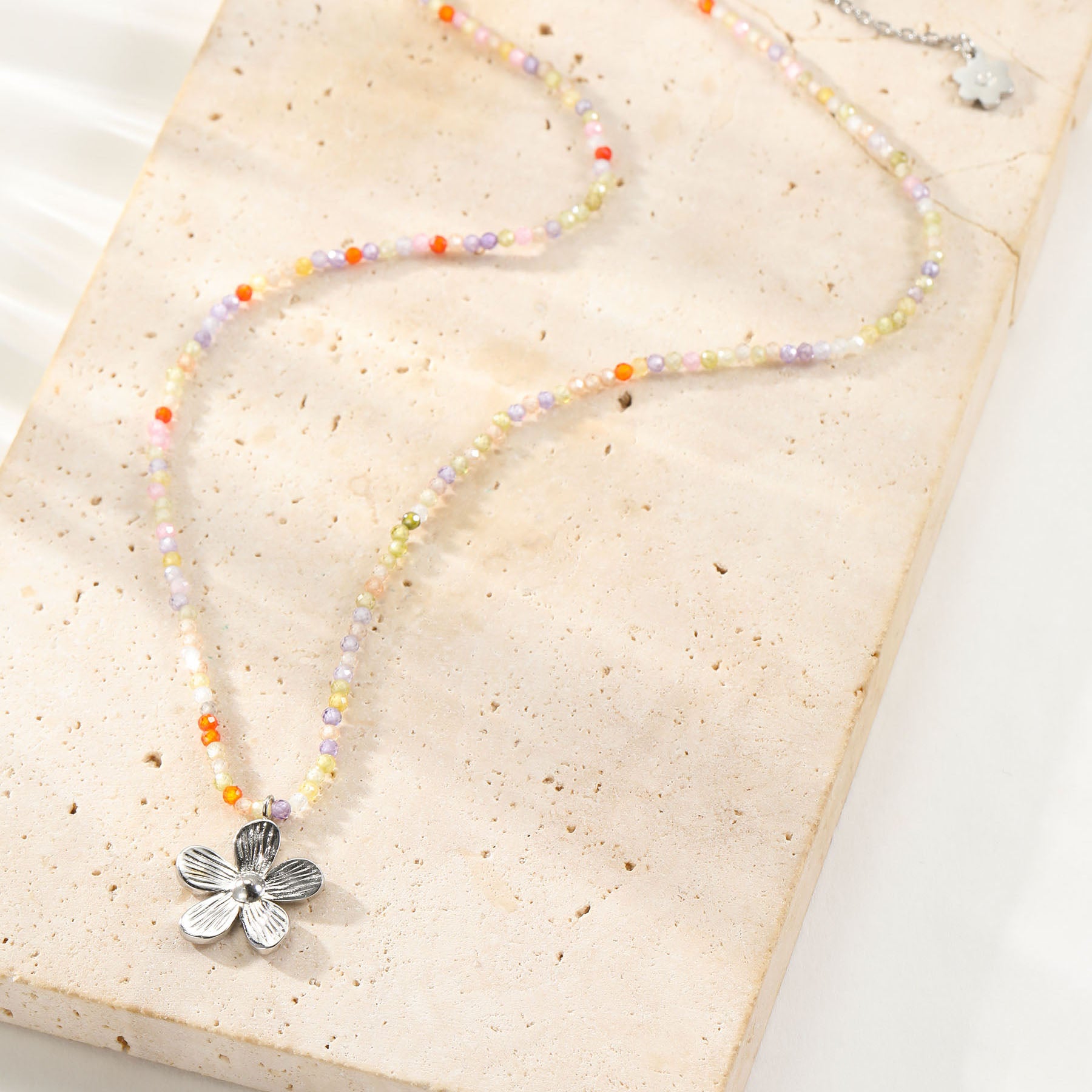 Collier Perles Marguerites Summer – Waterproof