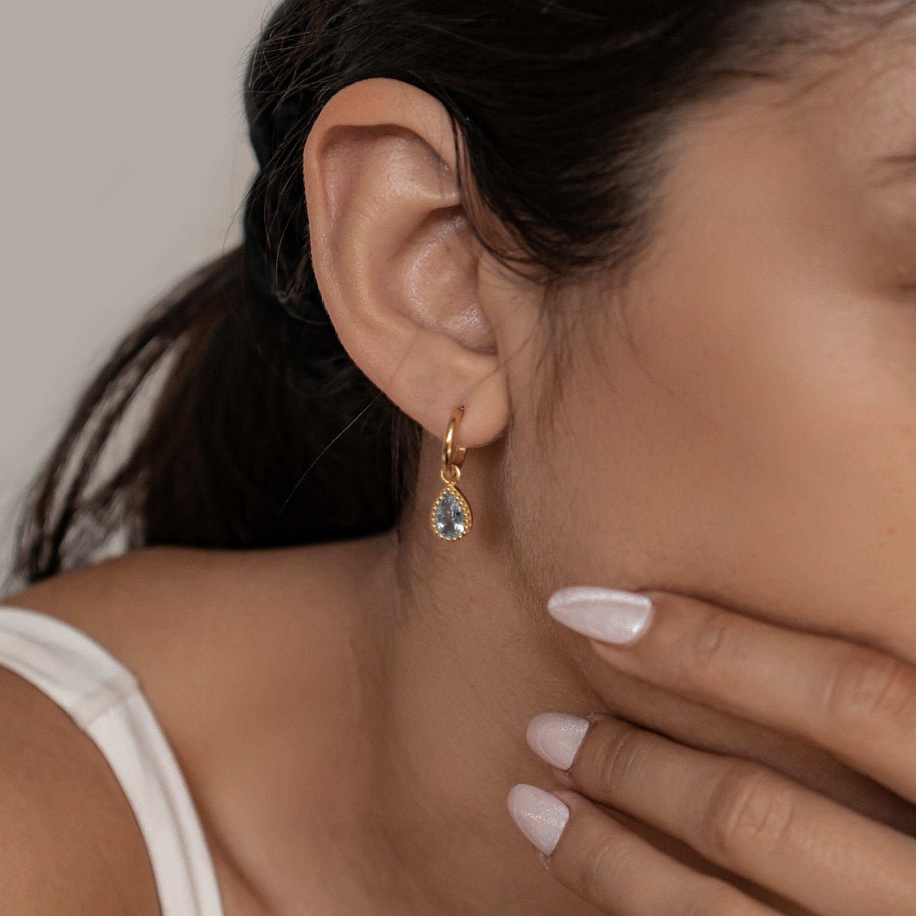 Dezember Blauer Topas Geburtsstein Creolen Sterlingsilber