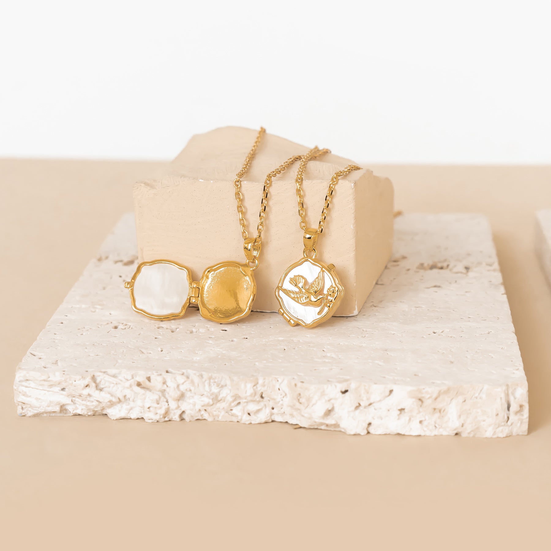 Tauben und Olivenzweig Medaillon Halskette 925 Sterling Silber