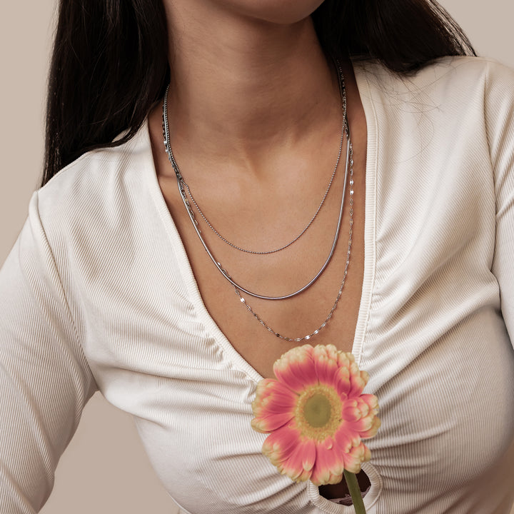 Collier à Trois Rangées Chaînes Fines Waterproof