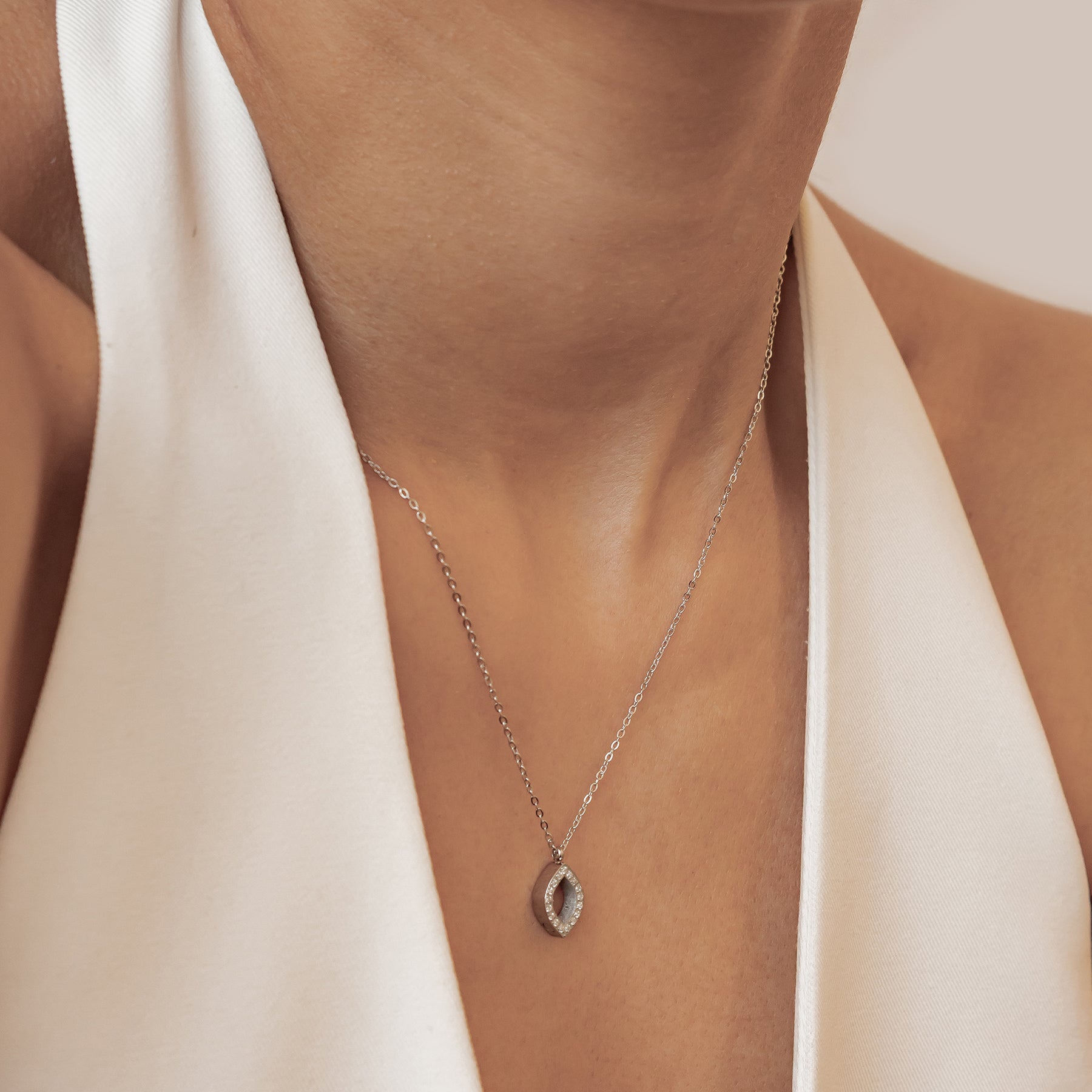 Friendship Soul Crystal Necklace Waterproof