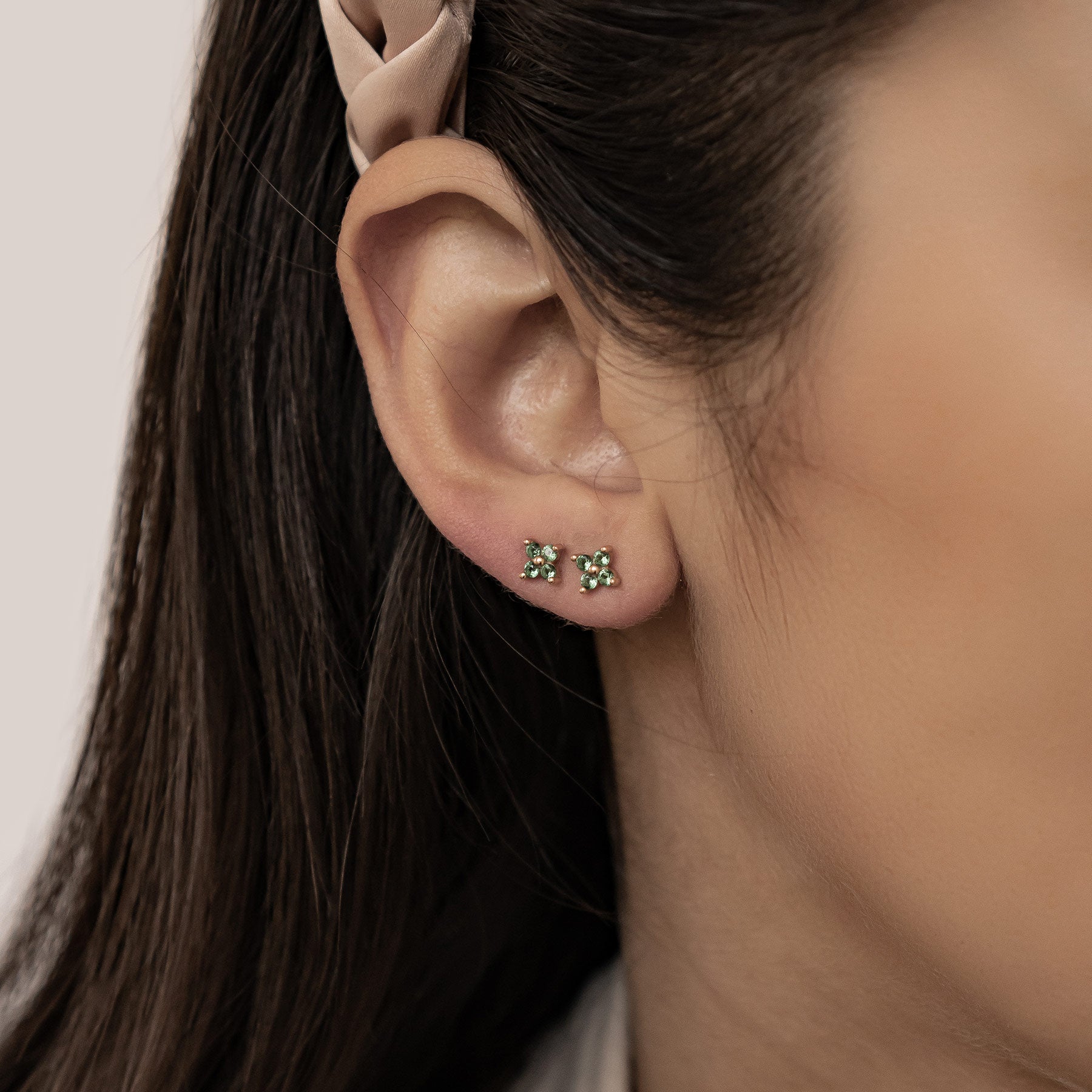 Pendientes de Botón Margarita Verde Plata de Ley 925