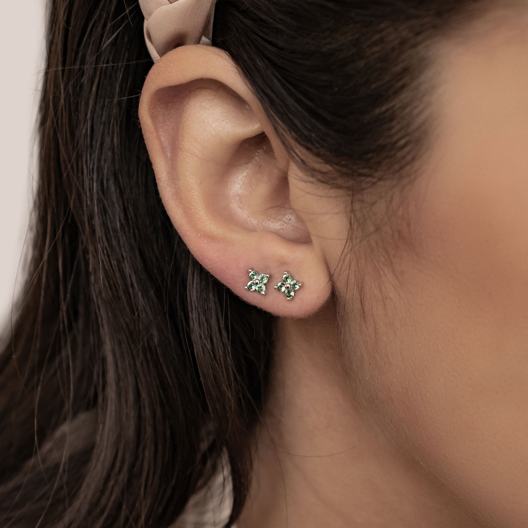 Pendientes de Botón Margarita Verde Plata de Ley 925