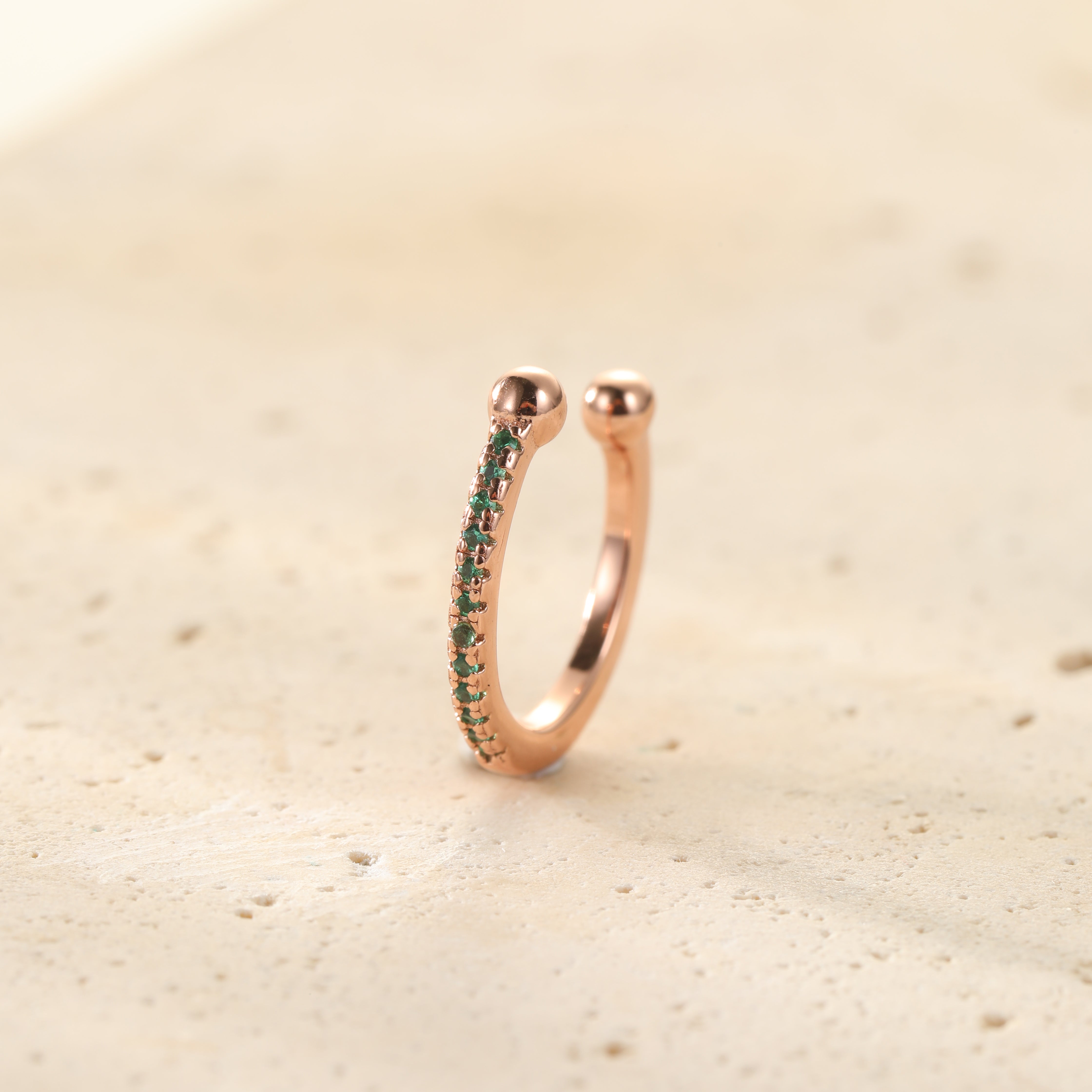 Pendientes Ear Cuff de Diamante Verde Plata de Ley