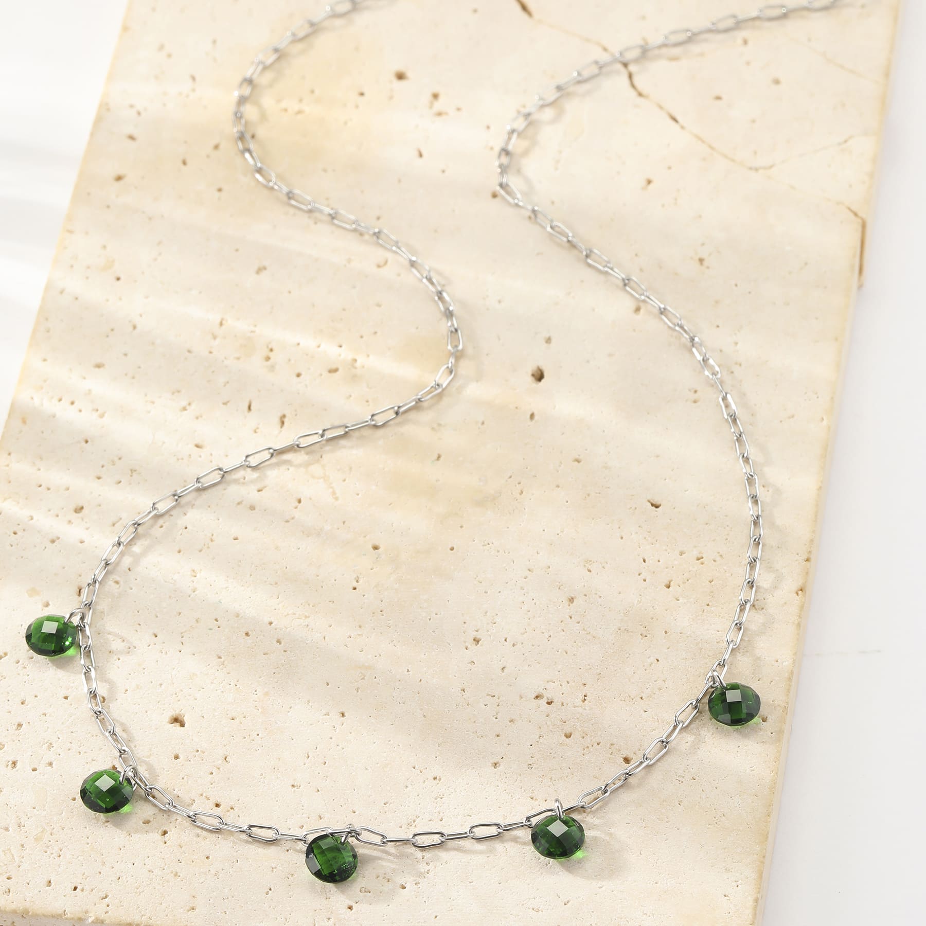 Collier Pierre Verte Waterproof