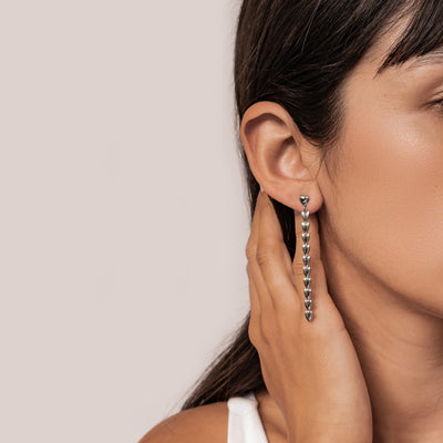 Pendientes Largos Cascada de Corazones Waterproof
