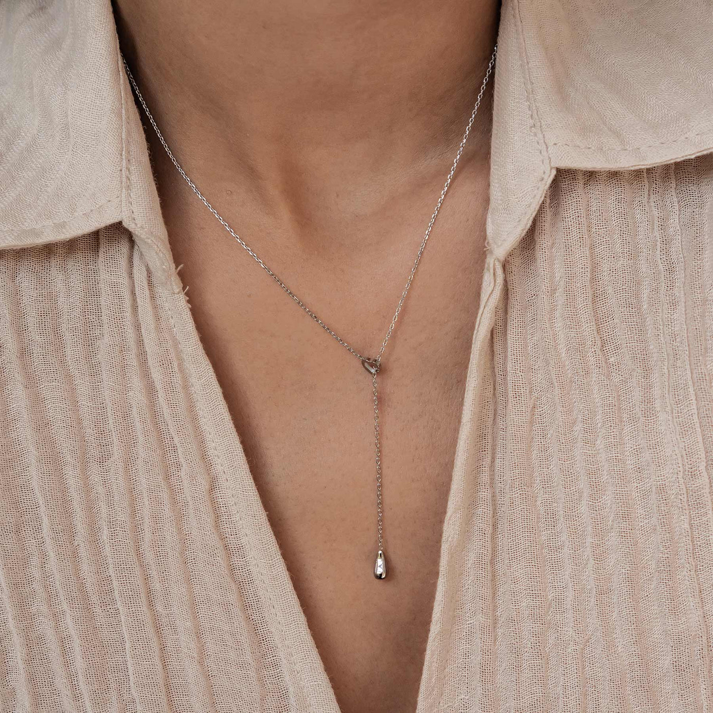 Herz Lariat-Kette mit Regentropfen Anhänger Wasserfest