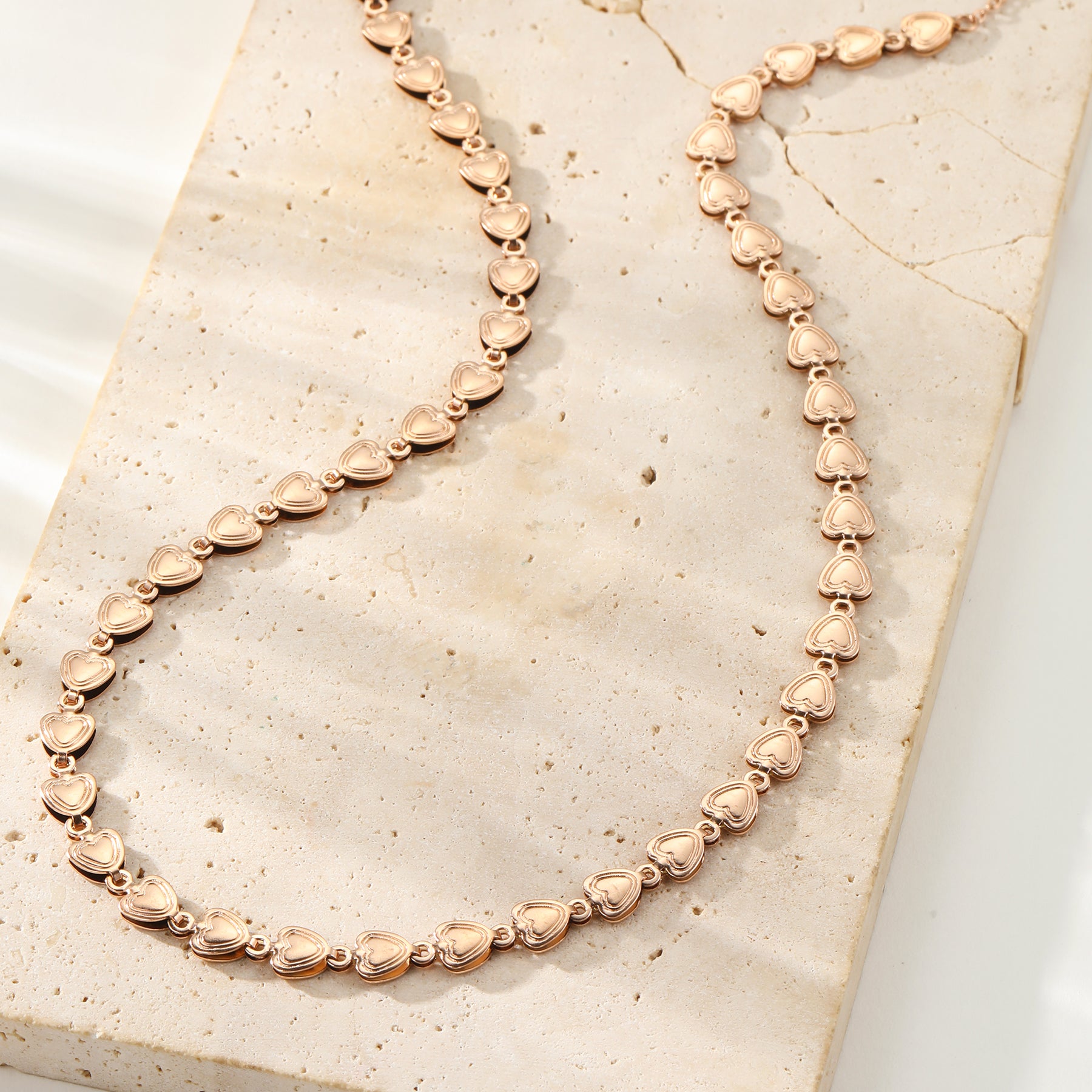 Herzglieder Choker Halskette aus Edelstahl – Wasserfest 
