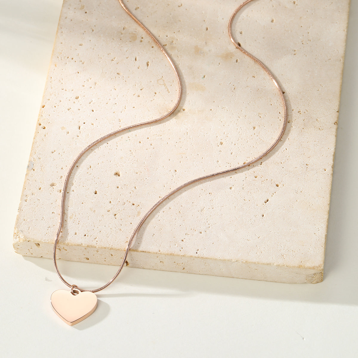 Collar Colgante Corazón Cadena Serpiente Waterproof