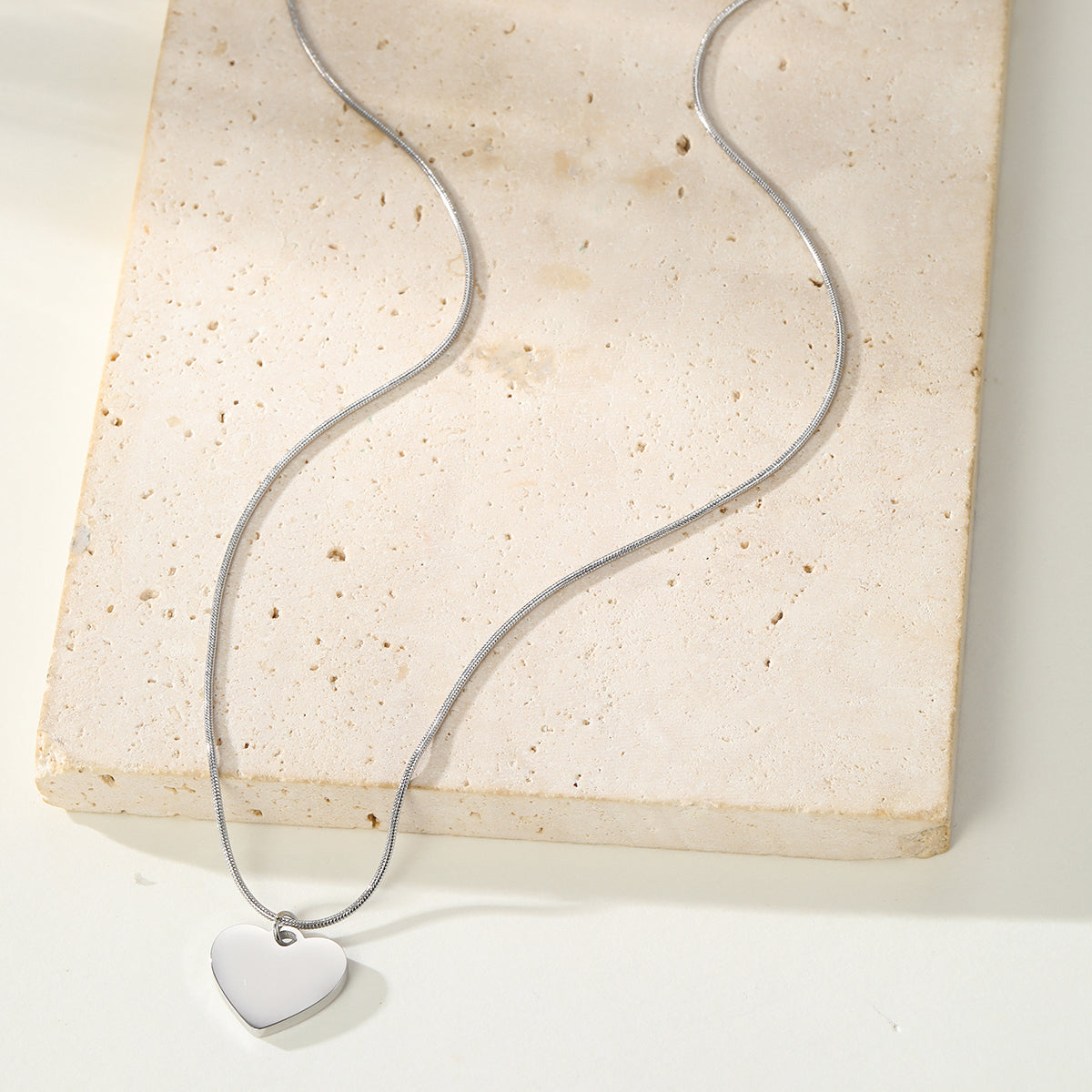 Collier Pendentif Coeur Chaïne Serpent Waterproof