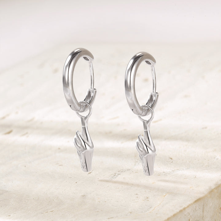 Pendientes Huggie Dedos Cruzados Plata de Ley 925