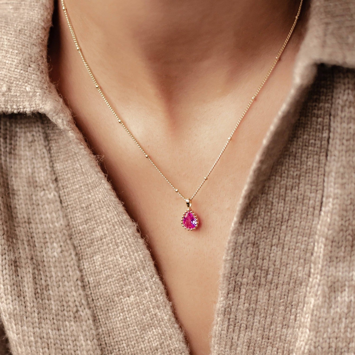 Collar Birthstone Julio Rubí Plata de Ley 925