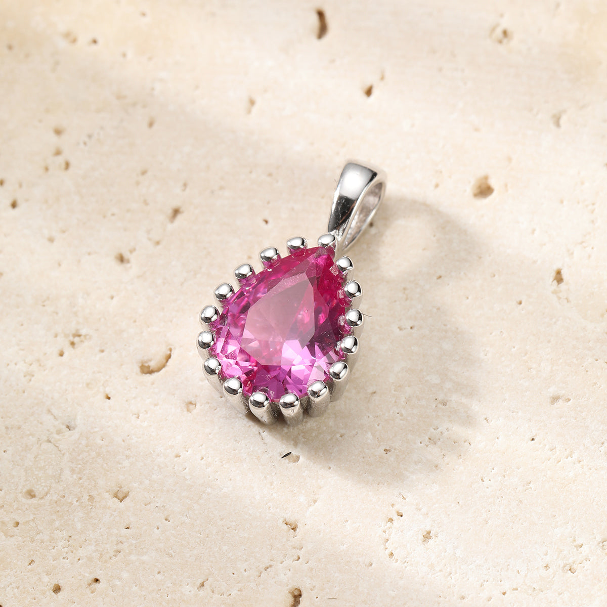 Collar Birthstone Julio Rubí Plata de Ley 925