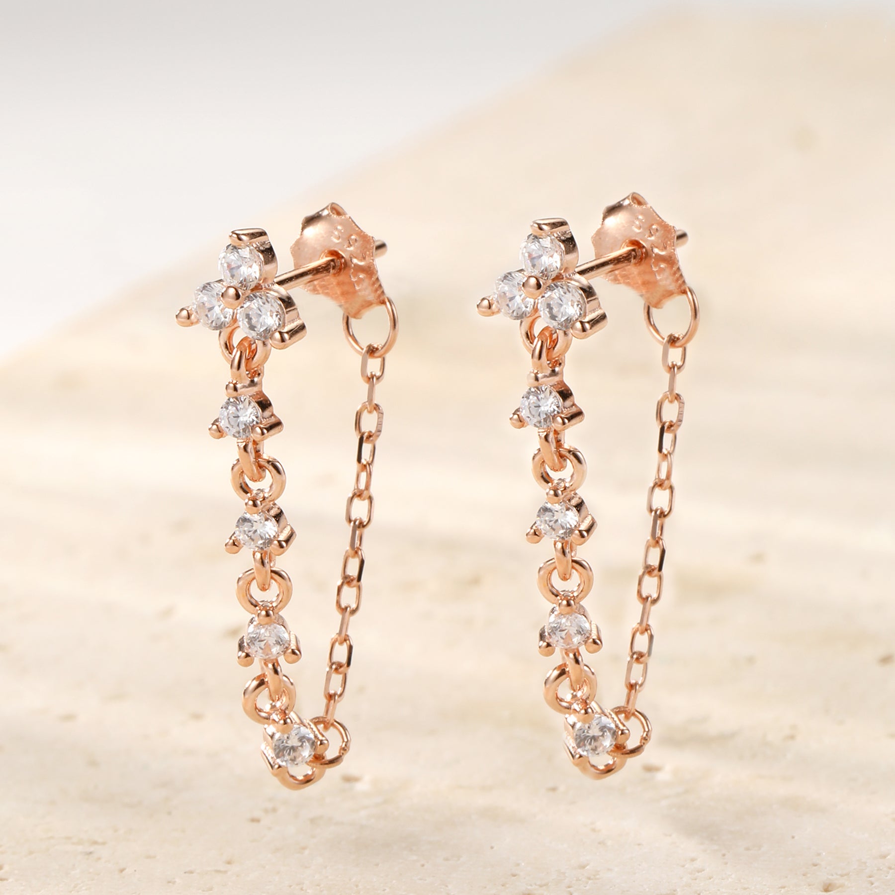 Boucles d’Oreilles Chaîne Lys Blossom Argent Sterling