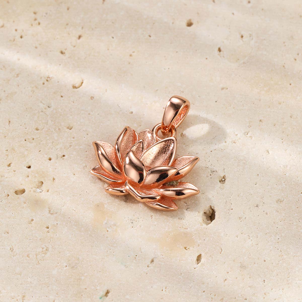 Collier Pendentif Lotus Persévérance Sterling Argent