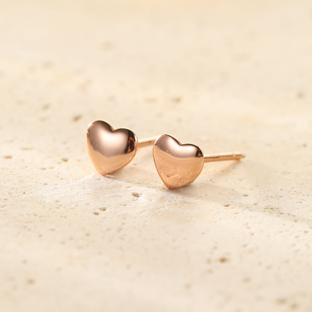 Pendientes de Botón Corazón Amor Plata de Ley