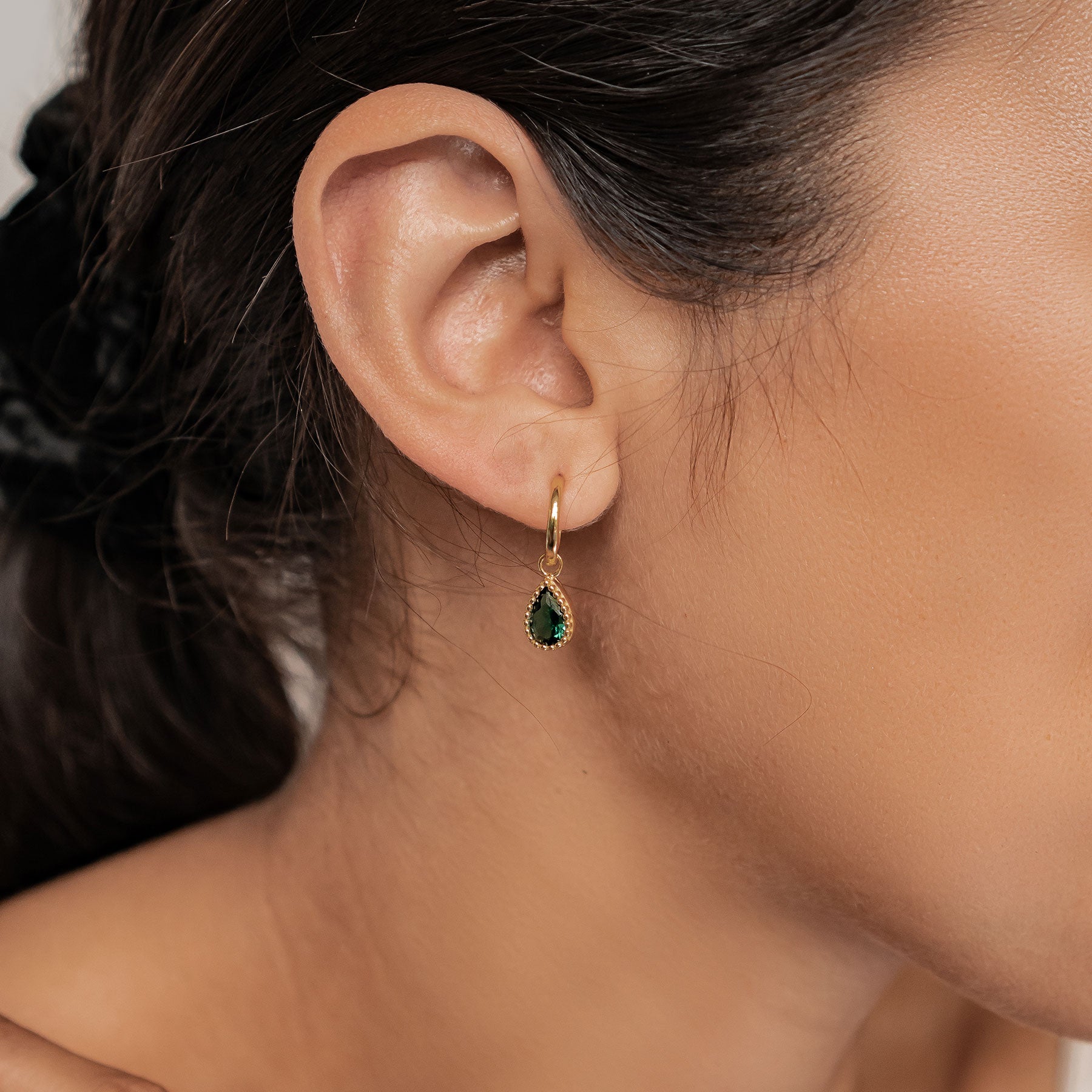 Mai Smaragd Geburtsstein Creolen Sterlingsilber