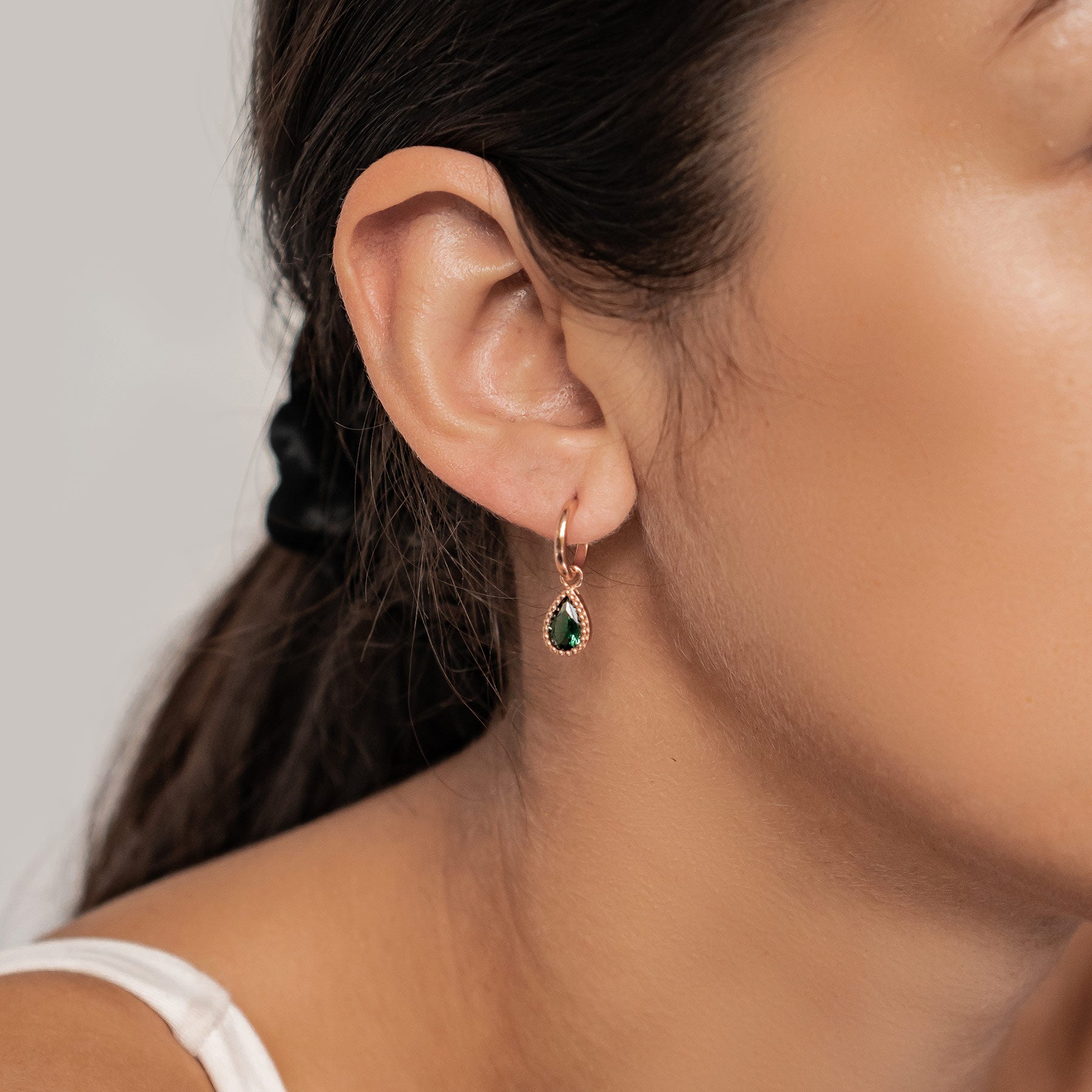 Mai Smaragd Geburtsstein Creolen Sterlingsilber