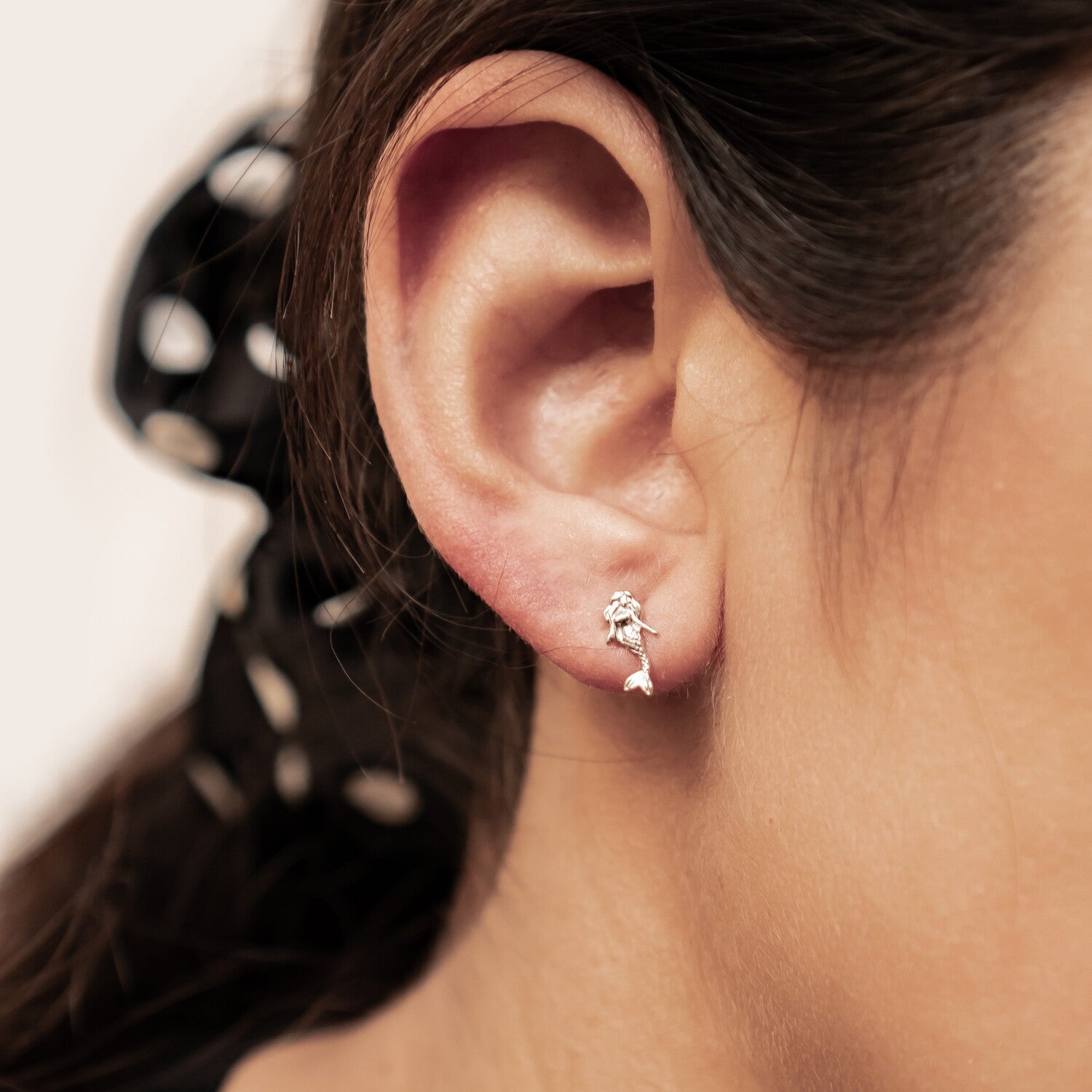 Boucles d’Oreilles Puces Sirène en Argent Sterling