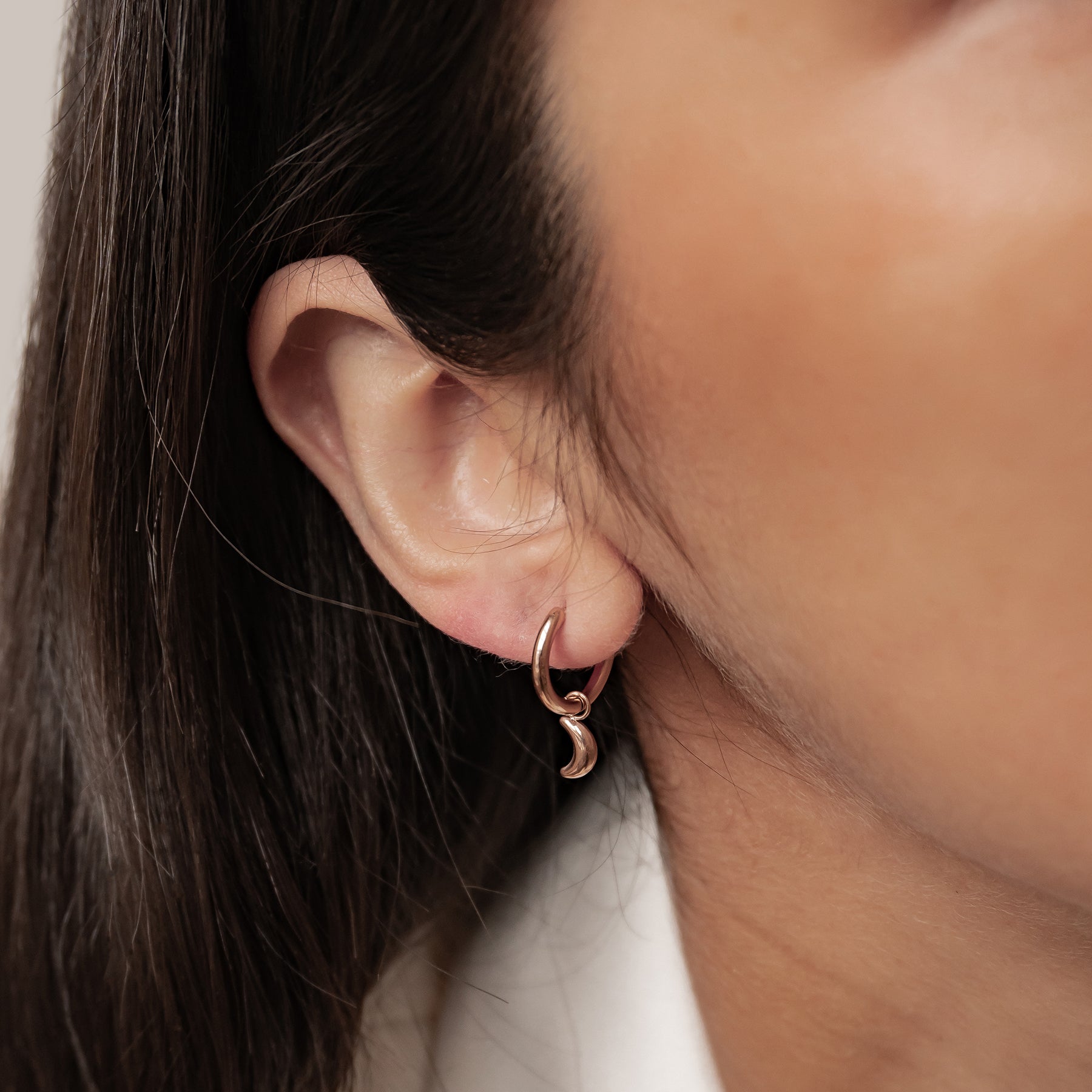 Mond und Stern Hoop Ohrringe Wasserfest