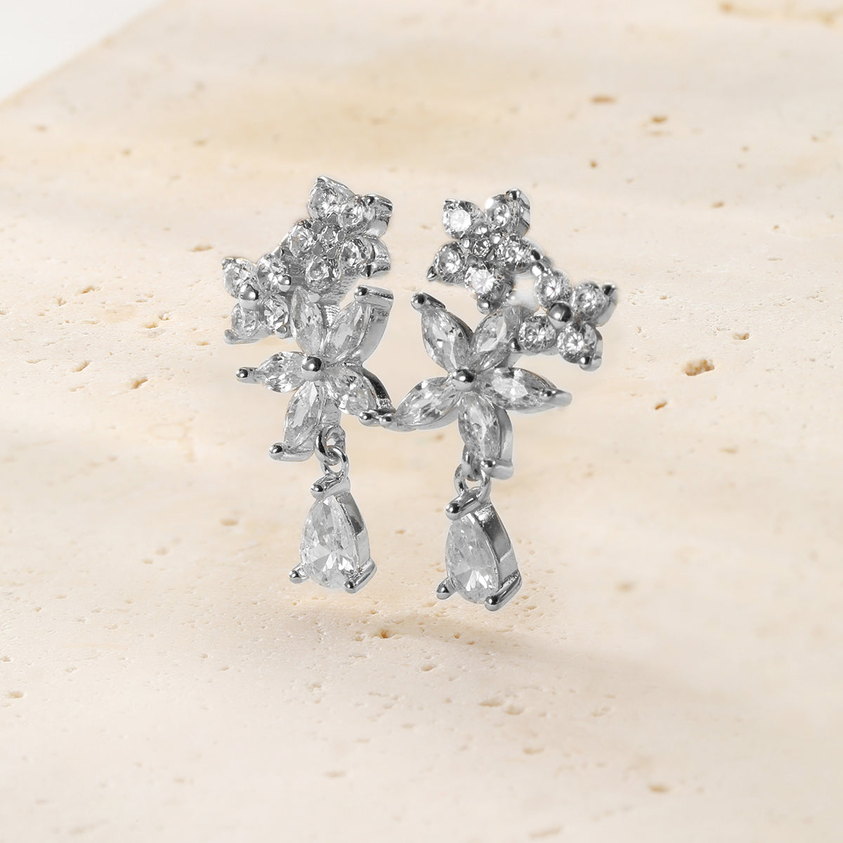 Morgentau Ohrstecker aus Sterlingsilber