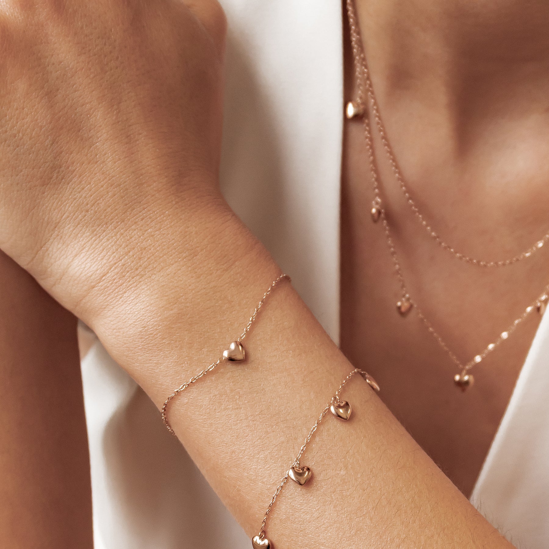 Mehrteiliges Chunky Herz Schmuckset – Wasserdicht aus Edelstahl