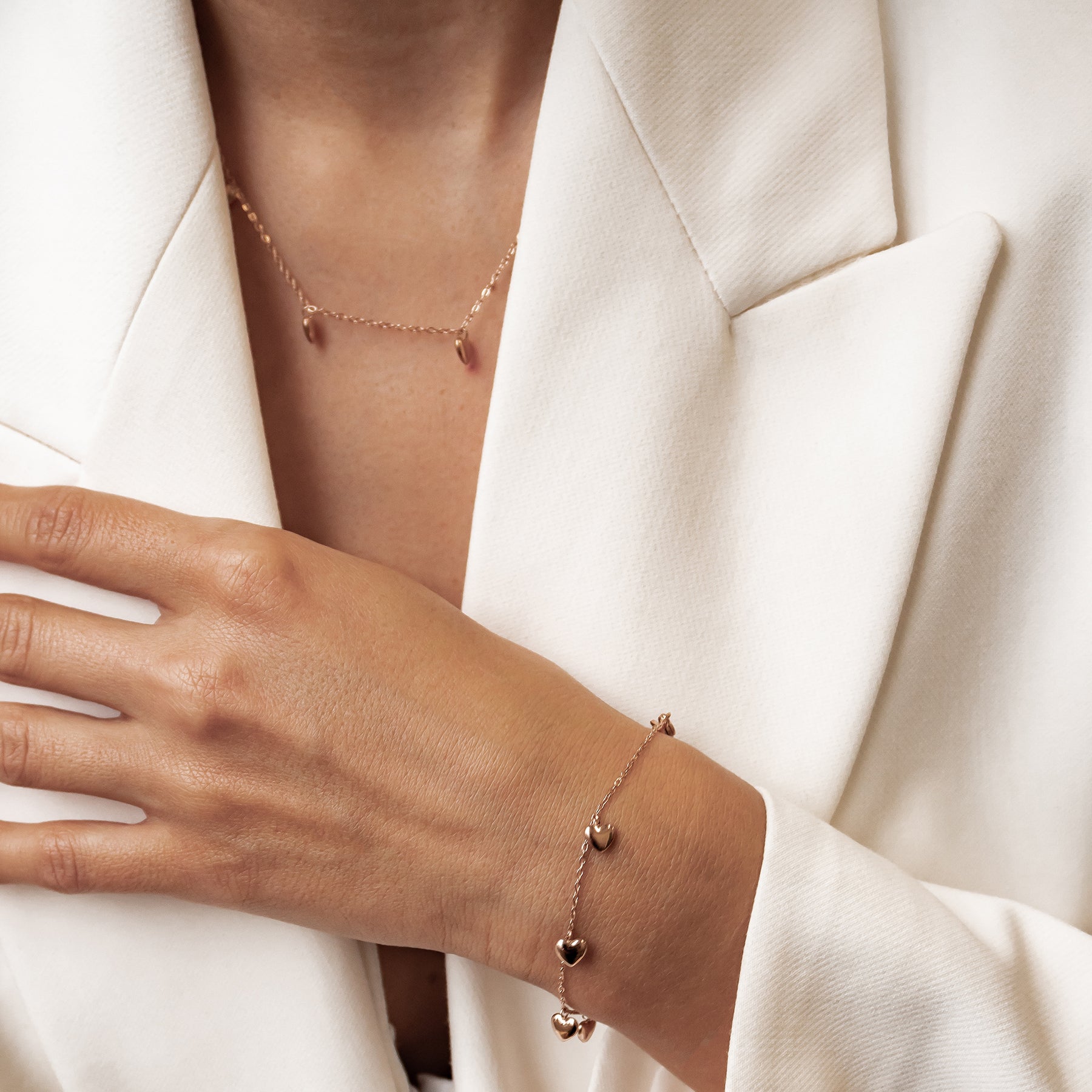 Mehrteiliges Chunky Herz Schmuckset – Wasserdicht aus Edelstahl