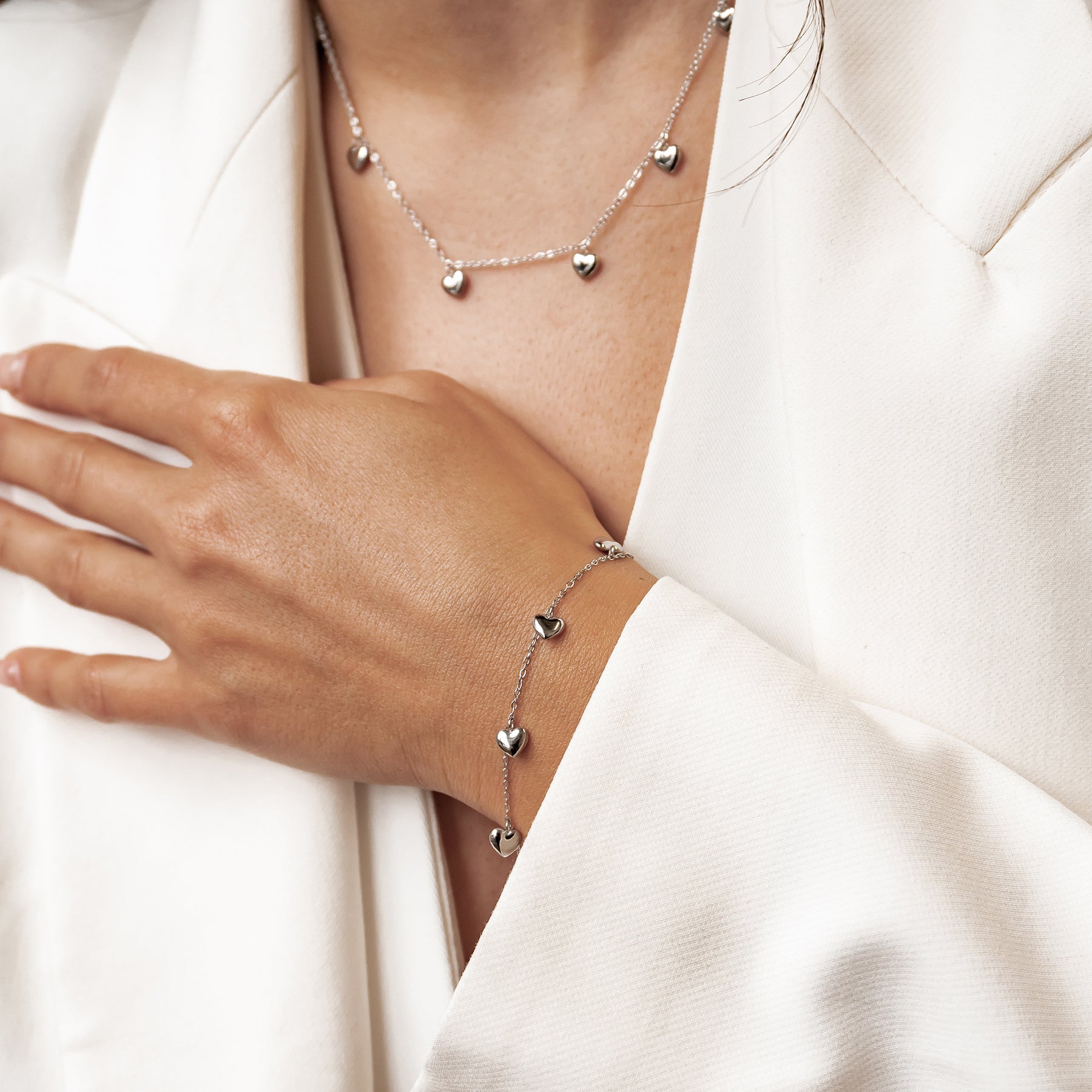 Mehrteiliges Chunky Herz Schmuckset – Wasserdicht aus Edelstahl