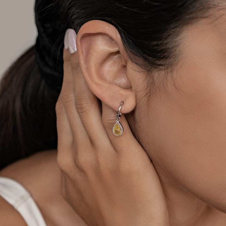 Pendientes de Aro Birthstone Topaz de Noviembre en Plata de Ley