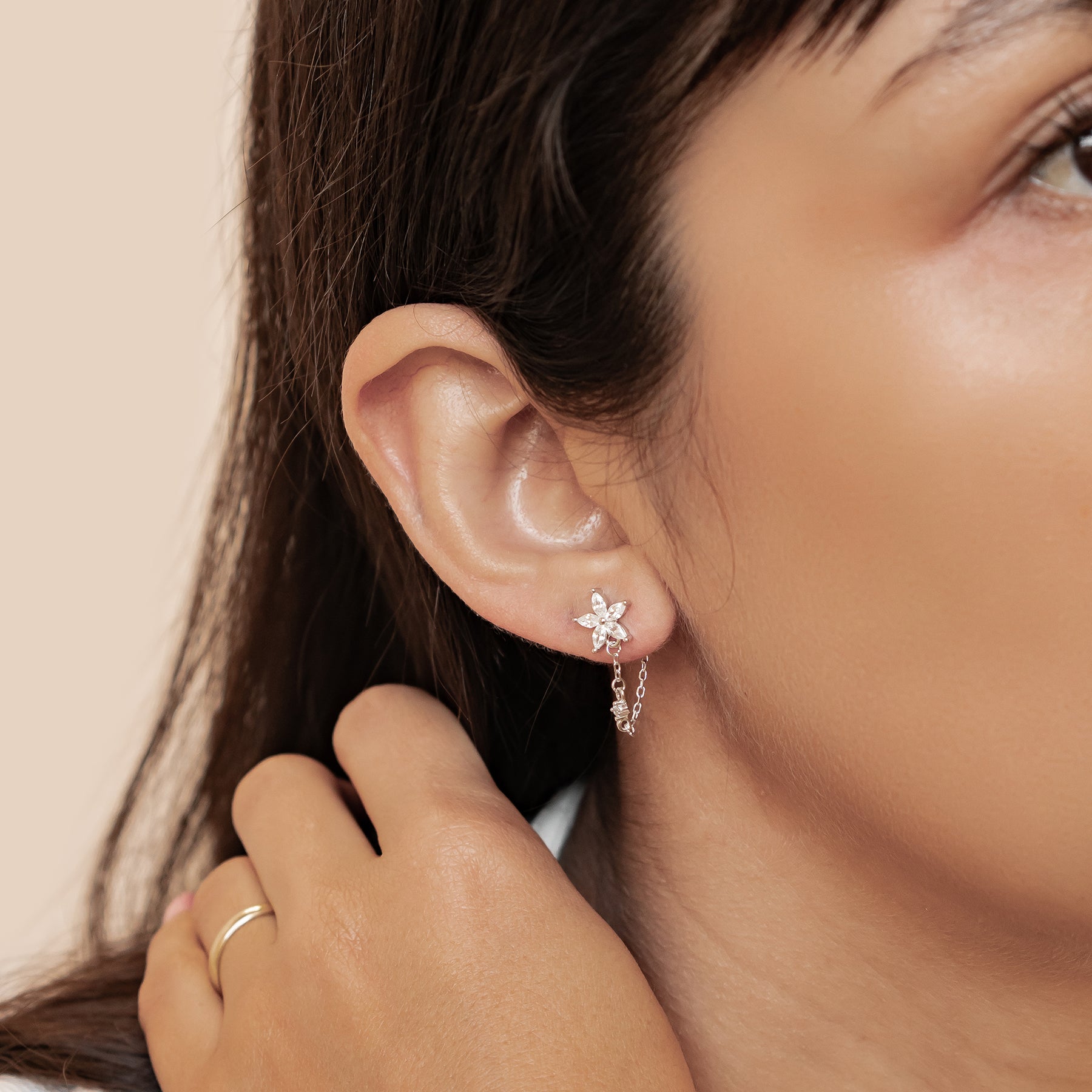 Boucles d’Oreilles Chaîne Pétale Blossom Argent Sterling