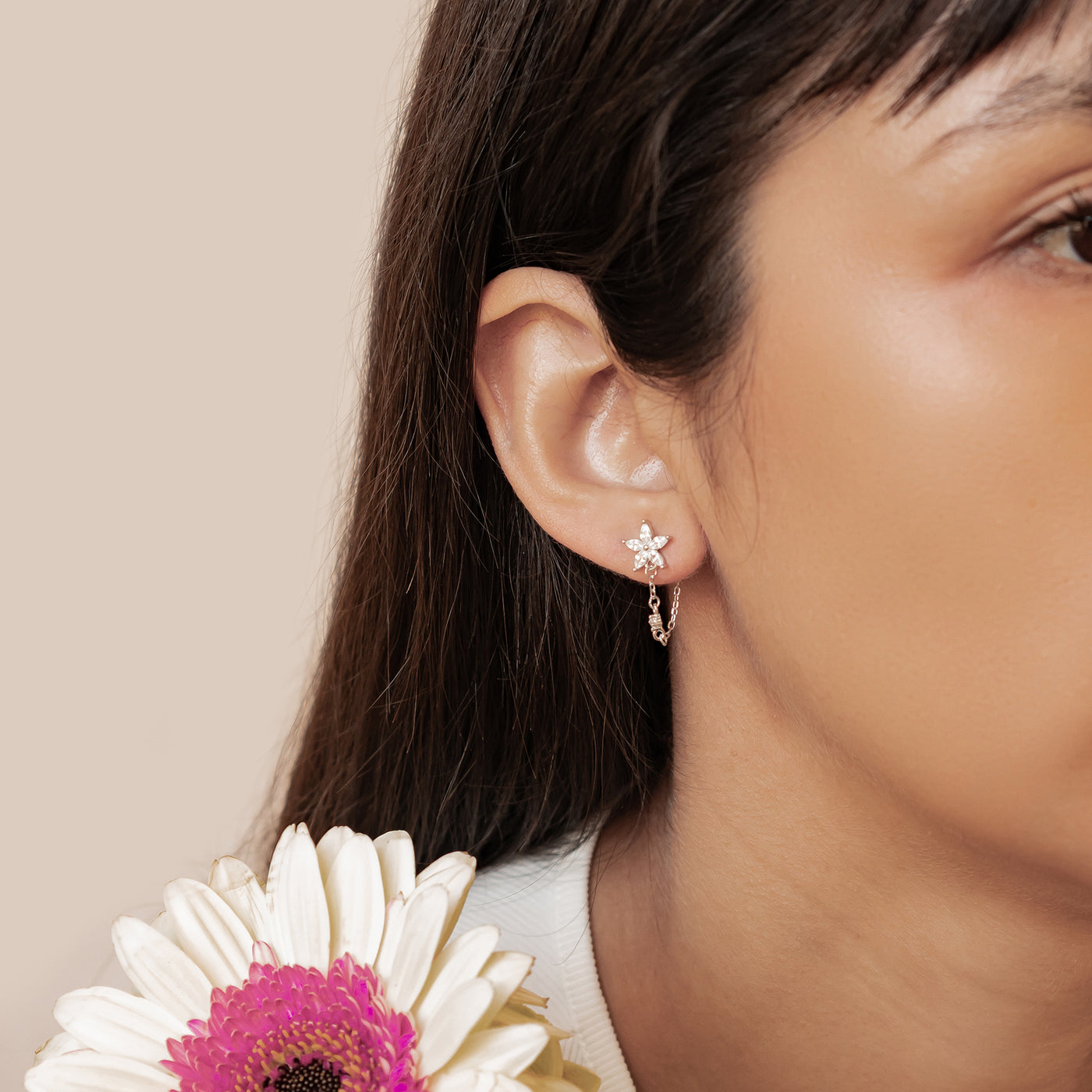 Blüten-Ohrringe mit Ketten – Sterling Silber