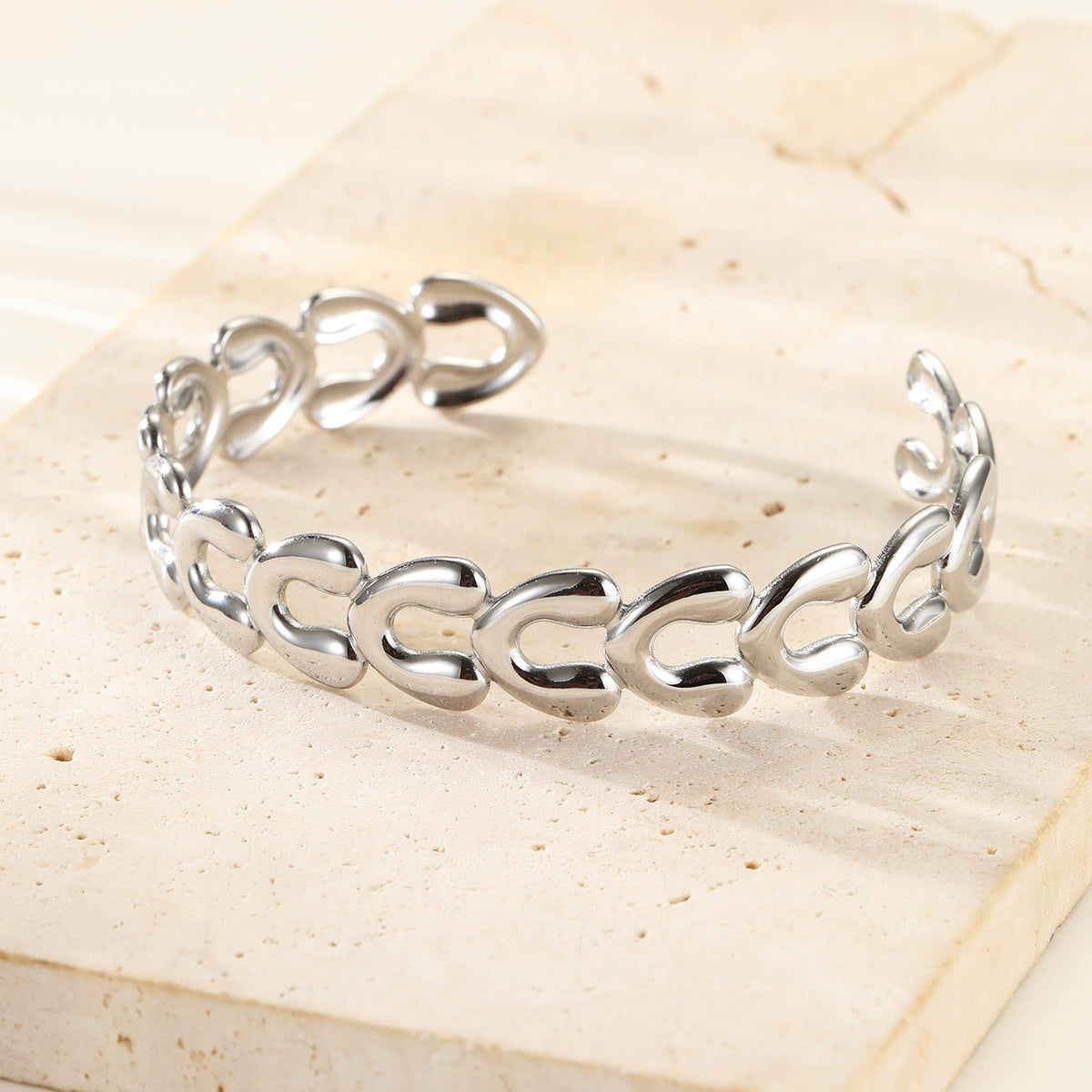 Brazalete Abierto Lazo Pétalos