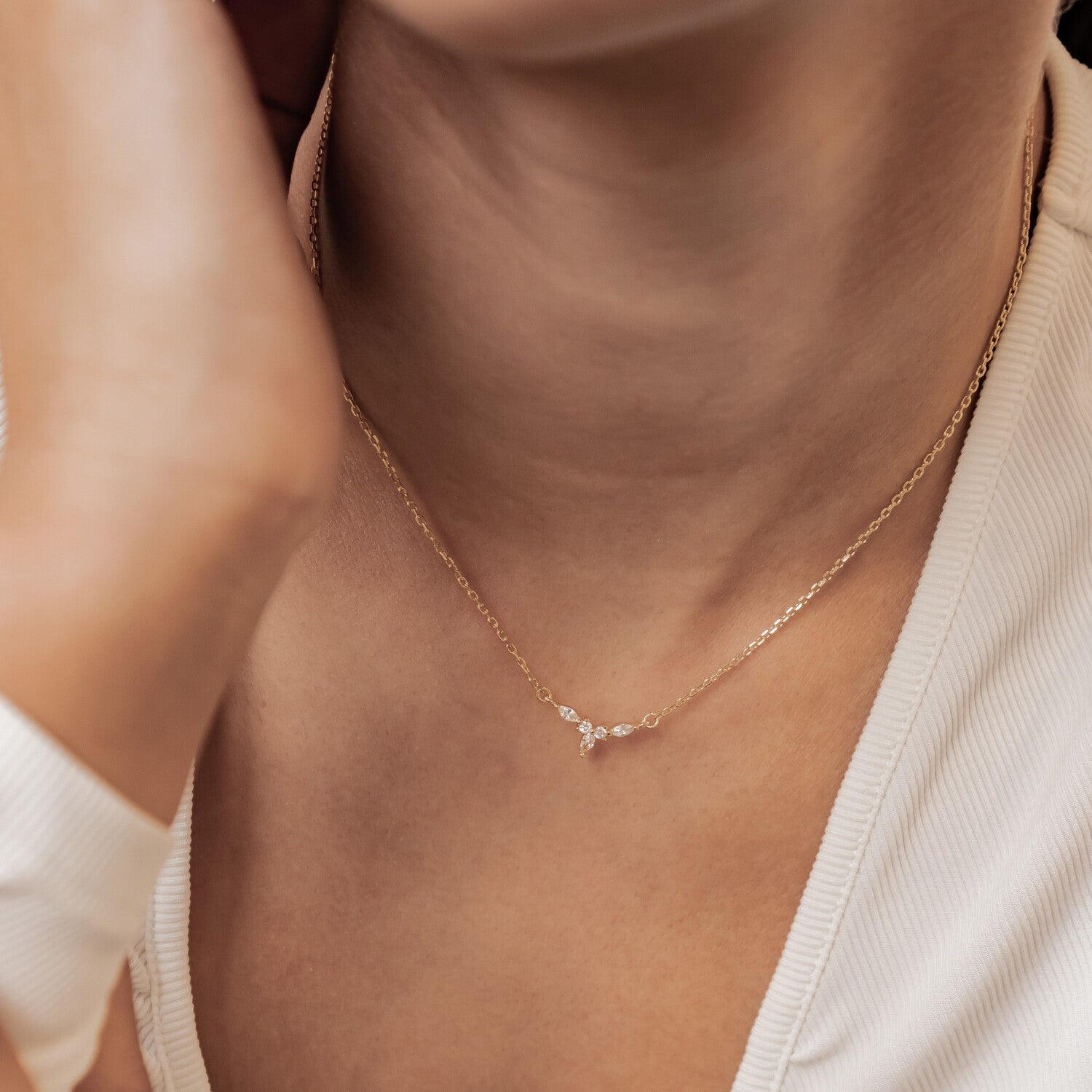 Collar Petite Corona Plata de Ley