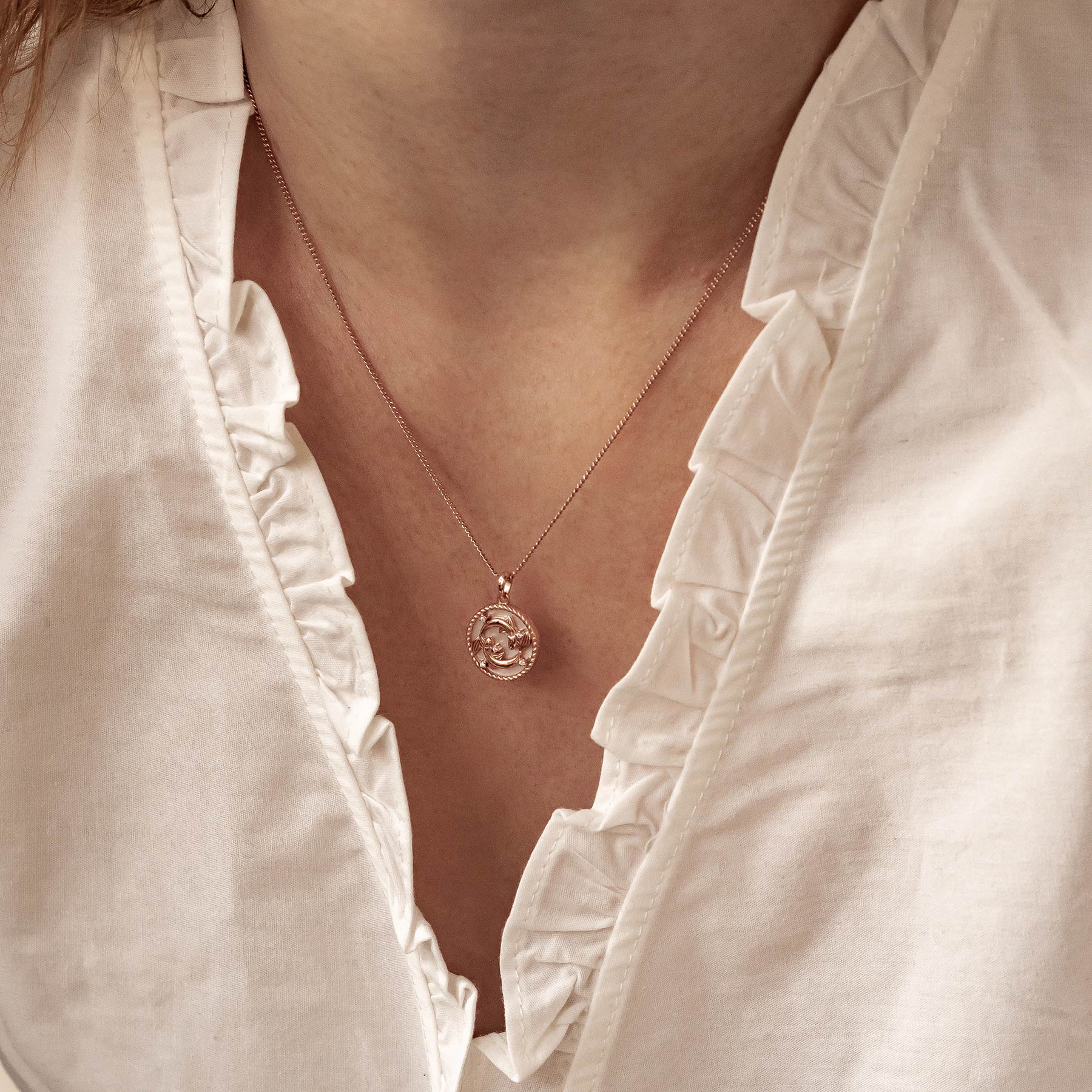 Collier pendentif zodiaque Poissons