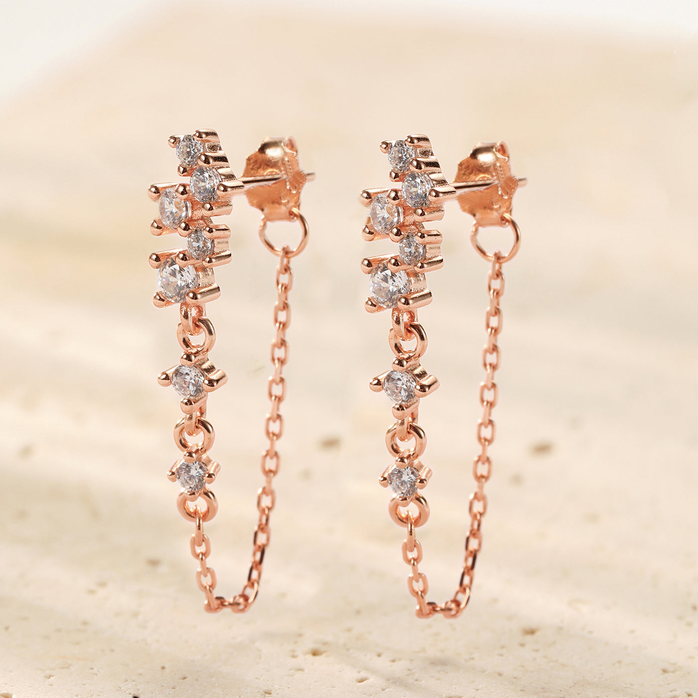 Strahlende Blüten-Ohrringe mit Ketten – Sterling Silber