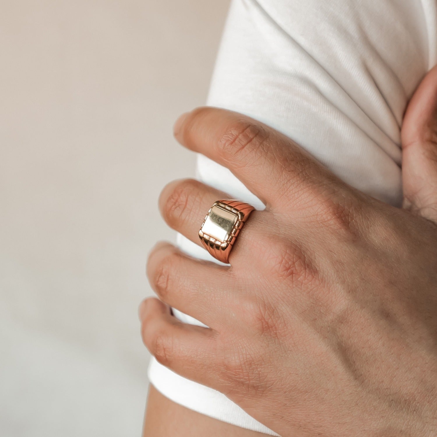 Bague Signet Carrée Gravée Homme Acier Inoxydable