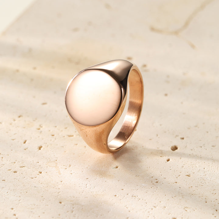 Round signet ring for men in rose gold stainless steel