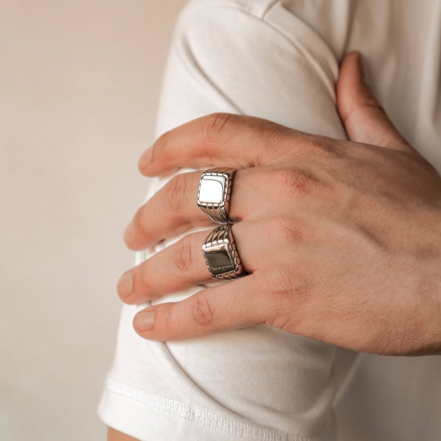 Bague Signet Carrée Gravée Homme Acier Inoxydable