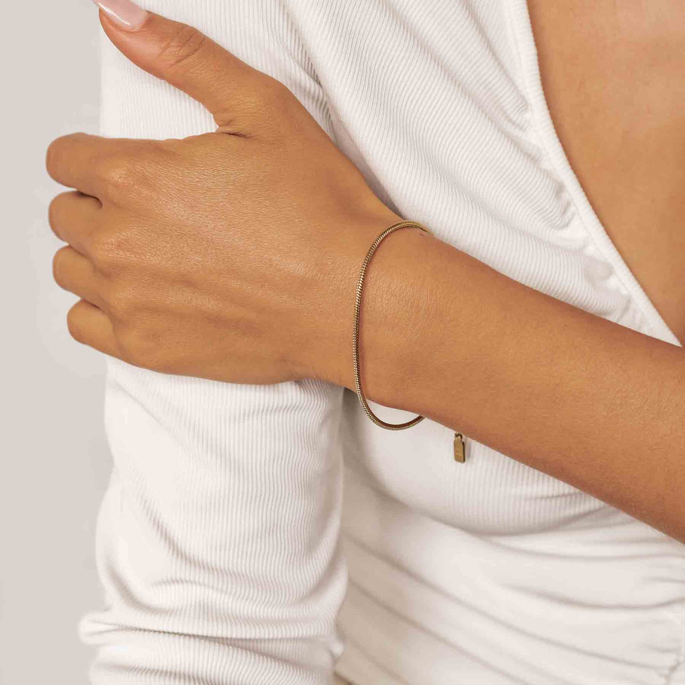 Brazalete Cadena Serpiente Redonda en Oro 