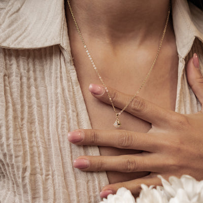 Collier Pendentif Voilier Étincelant en Argent Sterling