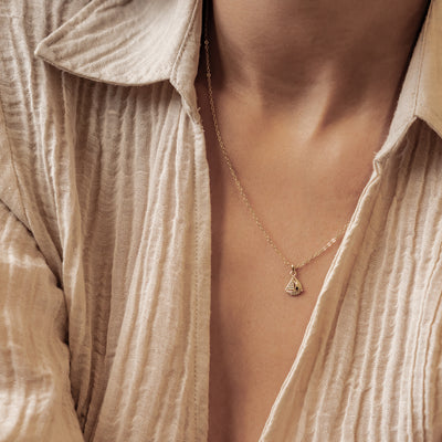 Collier Pendentif Voilier Étincelant en Argent Sterling