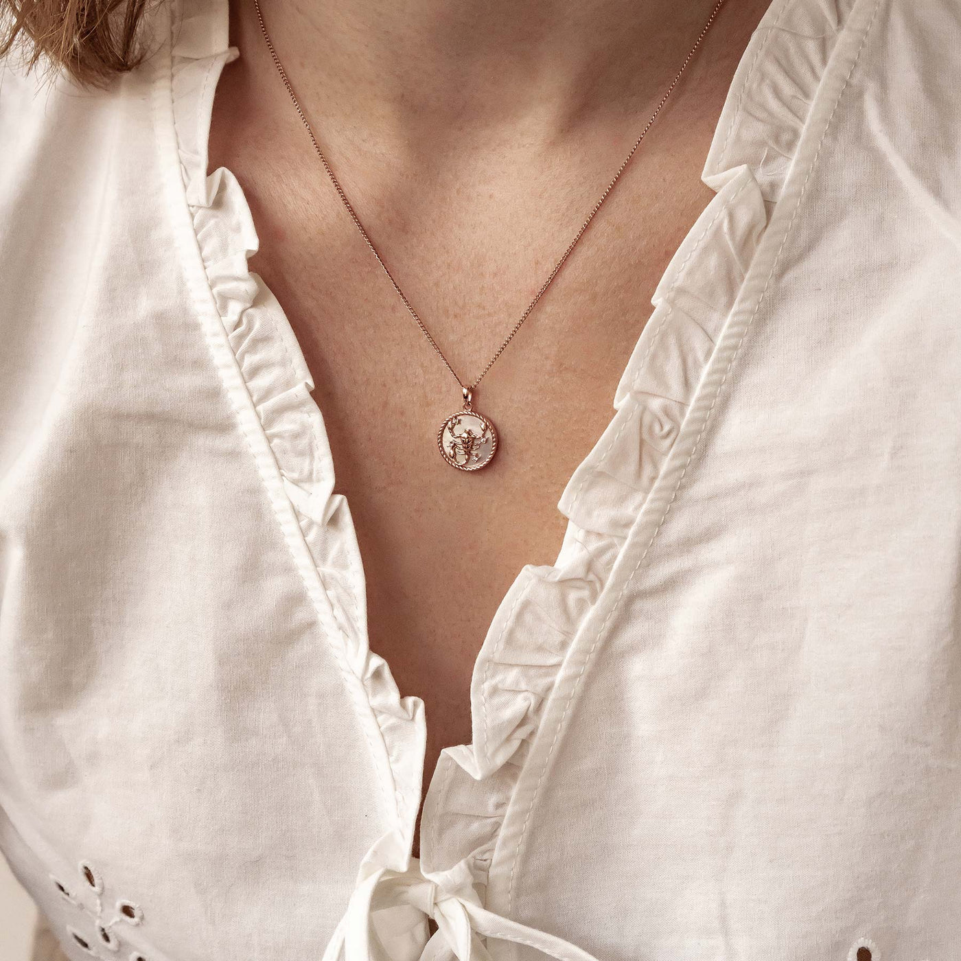 Collier pendentif zodiaque Scorpion
